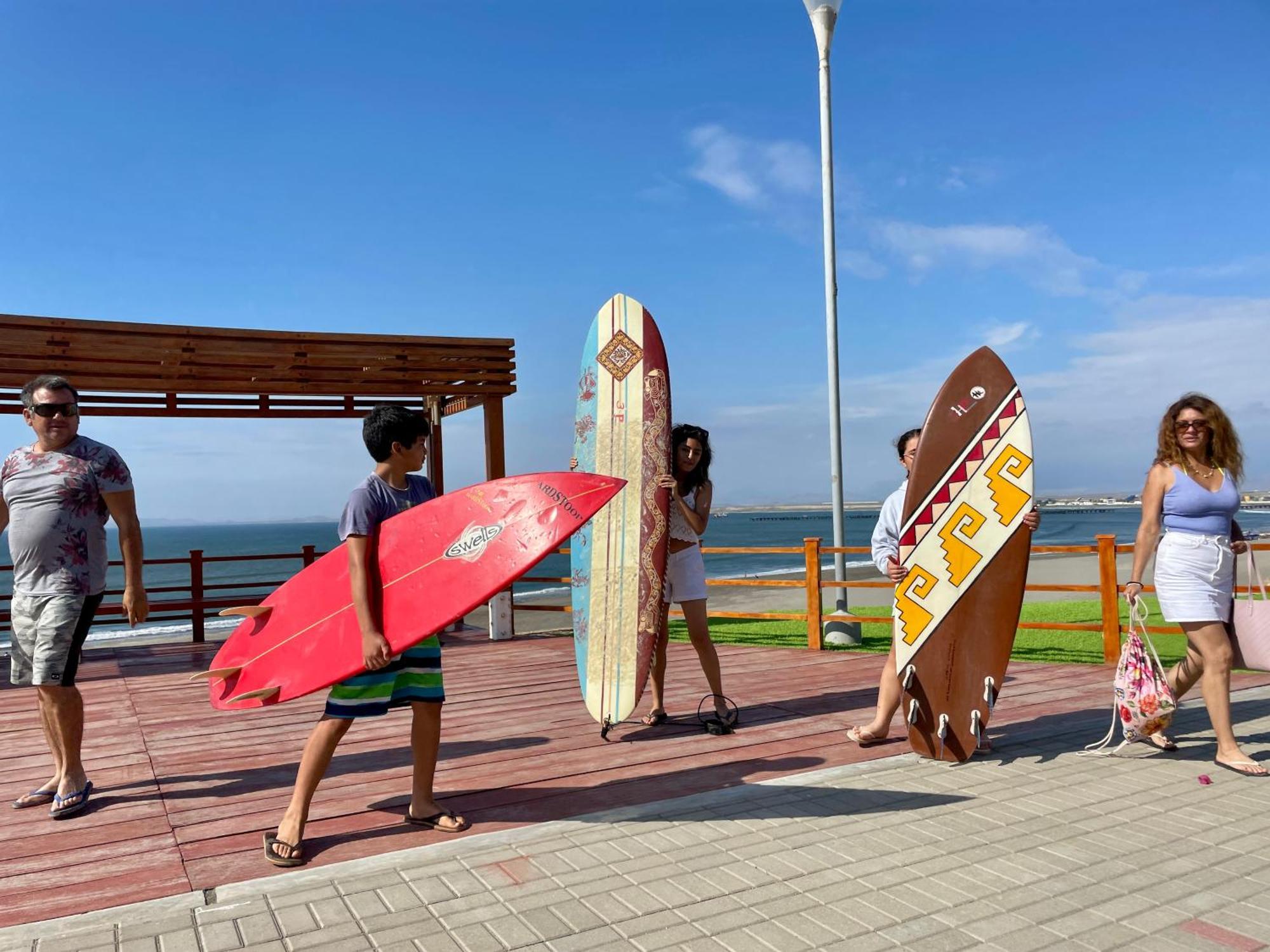 Family Surf Chicama Hotel Puerto Chicama Bagian luar foto