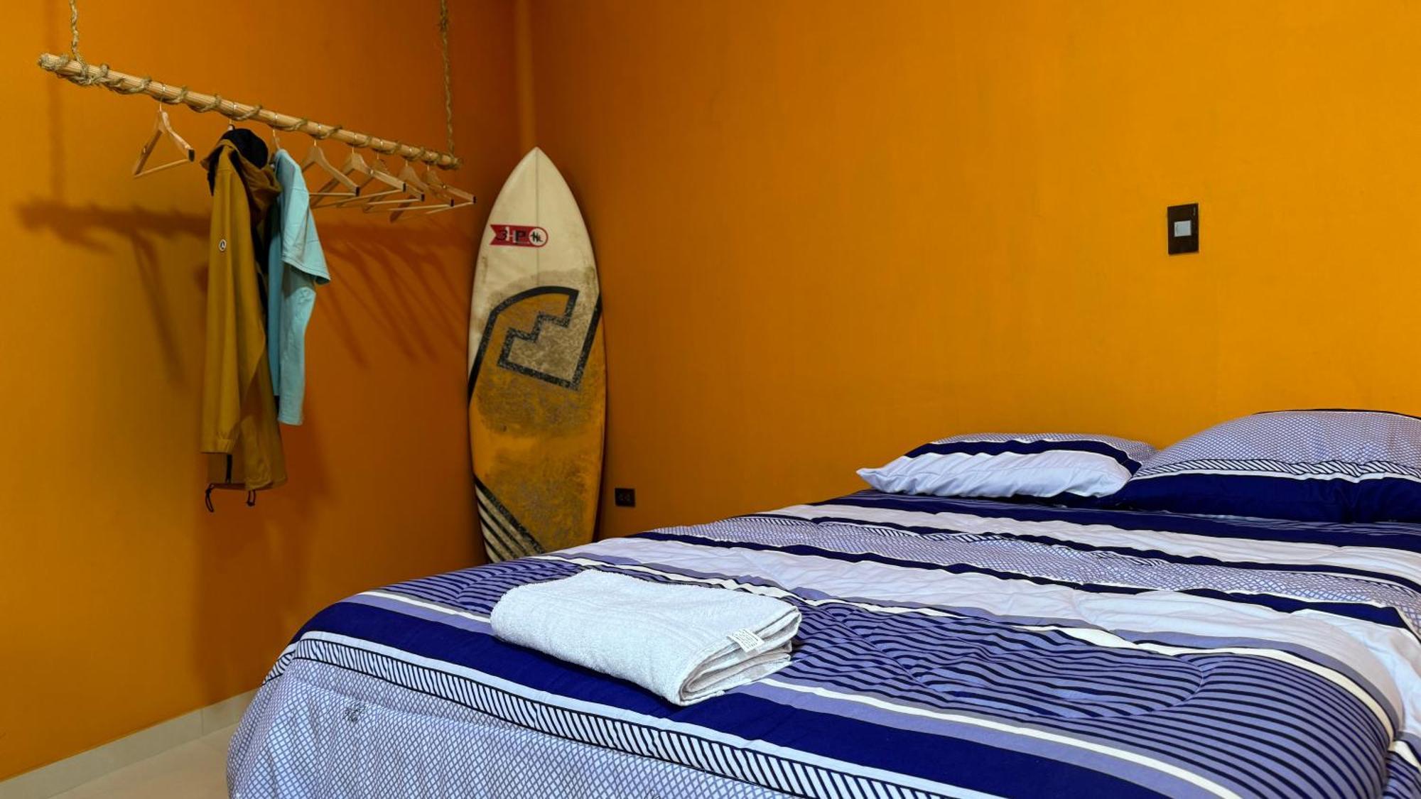 Family Surf Chicama Hotel Puerto Chicama Bagian luar foto